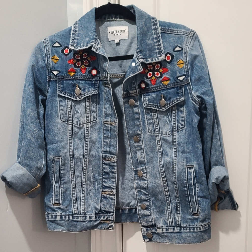 Velvet Heart Embroidered Denim Jacket Small